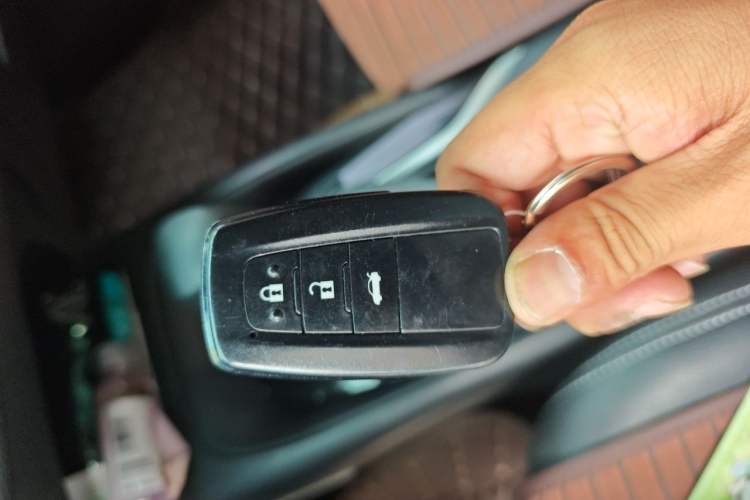 Used Toyota Corolla 2019 1.2T S-CVT GL-i Elite Edition Vehicle Key