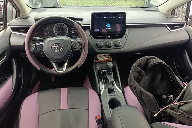 Used Toyota Corolla 2019 1.2T S-CVT GL Pioneer Edition Center Console