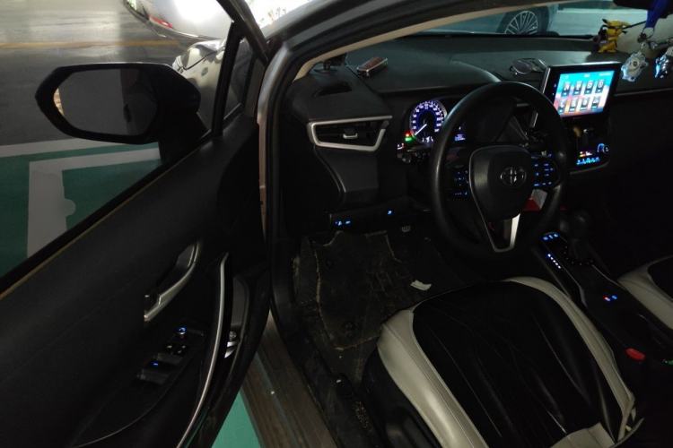 Used Toyota Corolla 2019 Dual-Engine 1.8L E-CVT GL-i Elite Edition Driver Seat