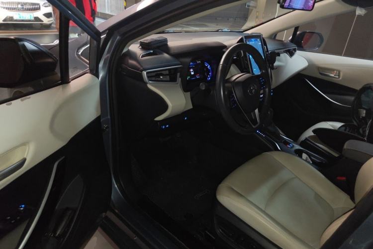 Used Toyota Corolla 2019 Dual-Engine 1.8L E-CVT Flagship Edition Driver Seat