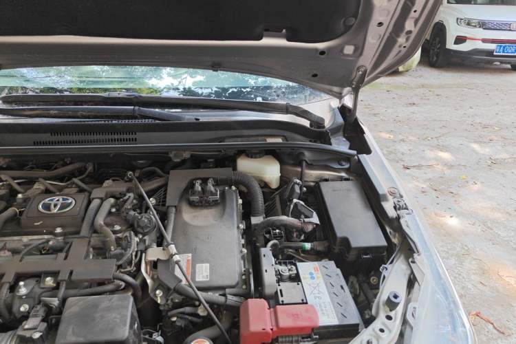 Used Toyota Corolla 2019 Dual-Engine 1.8L E-CVT GL-i Elite Edition Engine Bay Left