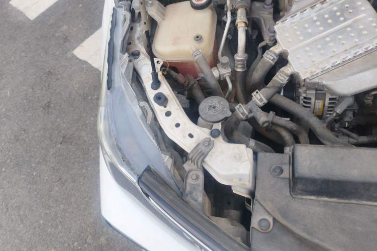 Used Toyota Corolla 2019 1.2T S-CVT GL Pioneer Edition Engine Bay Right
