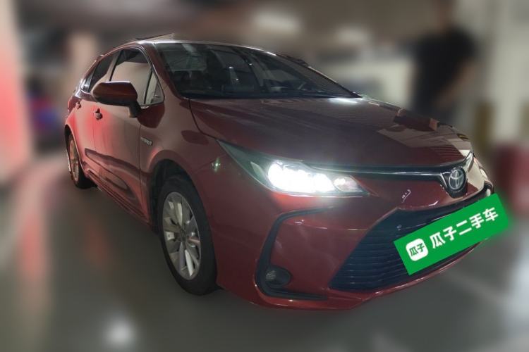 Used Toyota Corolla 2019 Dual-Engine 1.8L E-CVT GL-i Elite Edition Front Right 45 Deg
