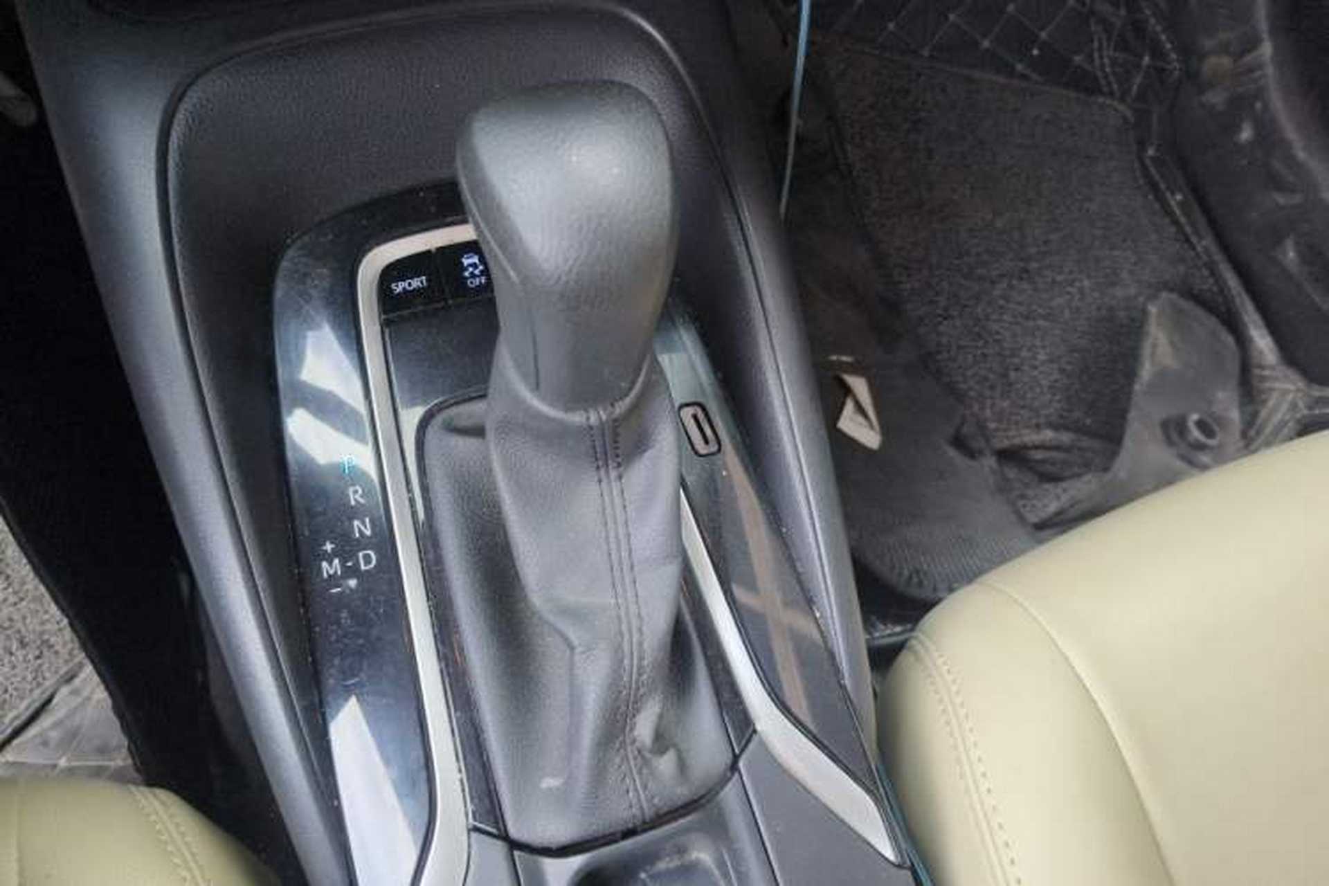 Used Toyota Corolla 2019 1.2T S-CVT GL Pioneer Edition Gear Lever