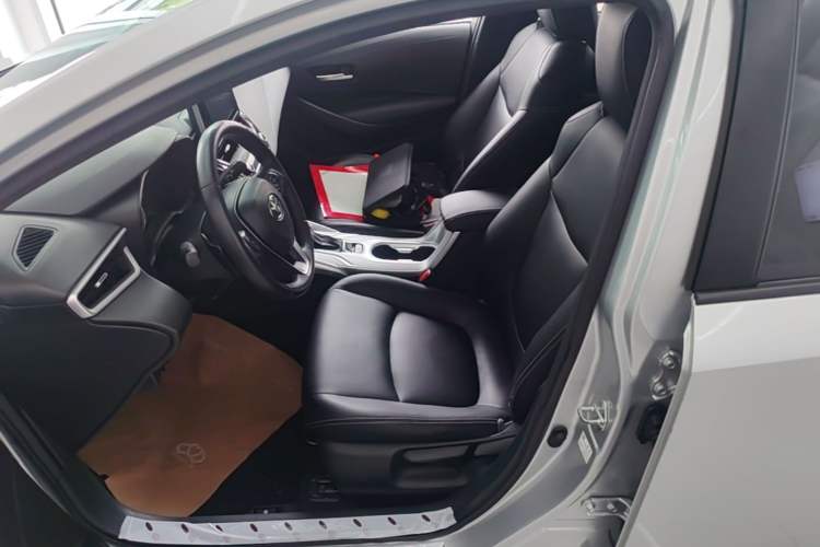 Used Toyota Corolla 2019 1.2T S-CVT Sport Edition Left Front Seat