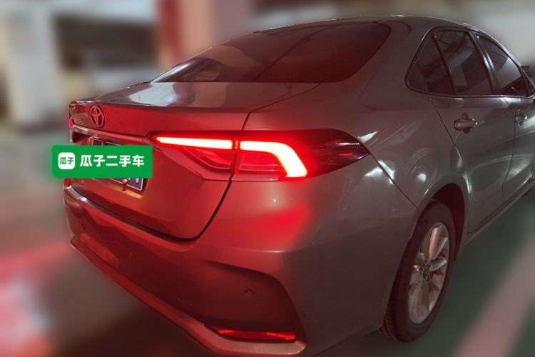 Used Toyota Corolla 2019 Dual-Engine 1.8L E-CVT GL-i Elite Edition Rear Right 45 Deg