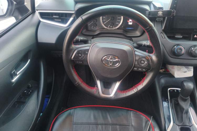Used Toyota Corolla 2019 1.2T S-CVT GL Pioneer Edition Steering Wheel