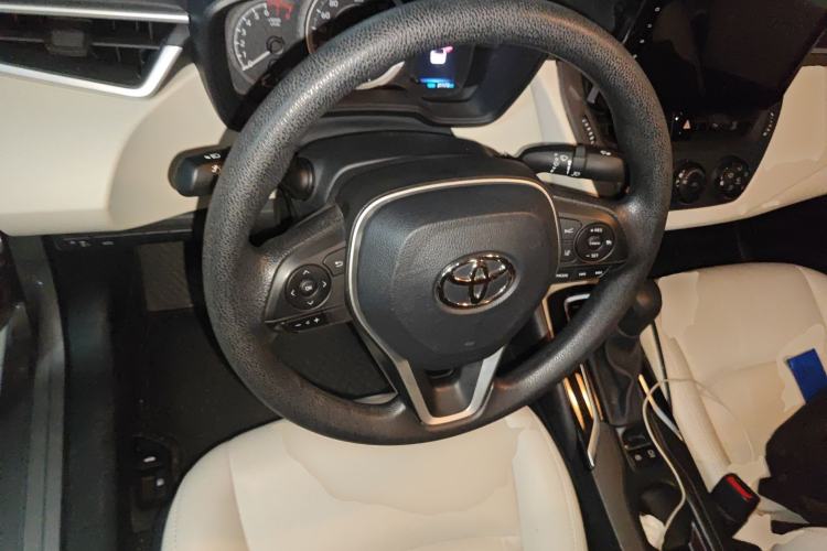 Used Toyota Corolla 2019 1.2T S-CVT GL Pioneer Edition Steering Wheel