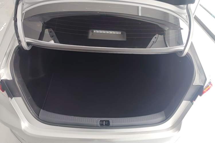 Used Toyota Corolla 2019 1.2T S-CVT Sport Edition Trunk