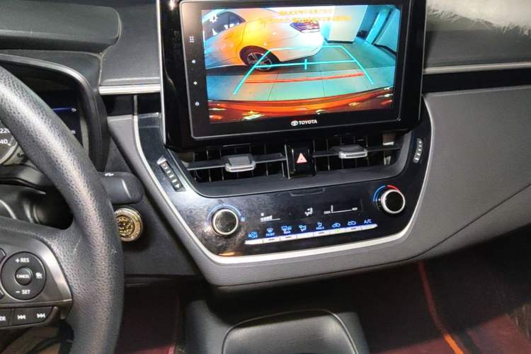 Used Toyota Corolla 2019 1.2T S-CVT GL-i Elite Edition Audio And AC Panel
