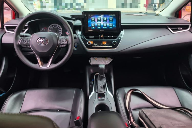 Used Toyota Corolla 2019 1.2T S-CVT GL-i Elite Edition Center Console