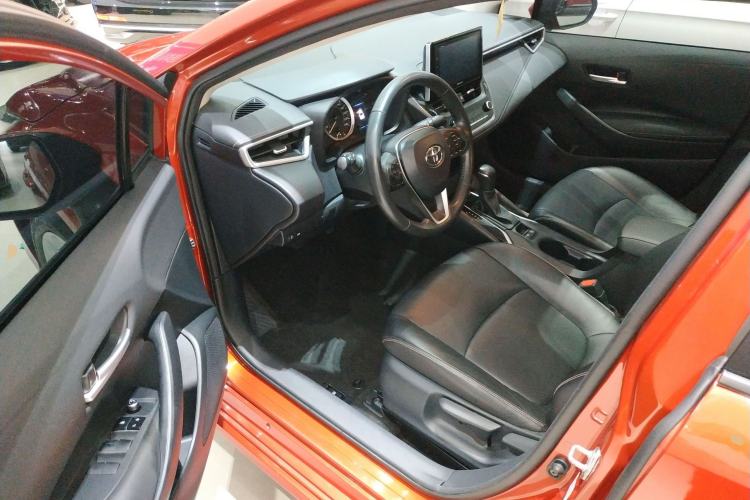Used Toyota Corolla 2019 1.2T S-CVT GL-i Luxury Edition Driver Seat