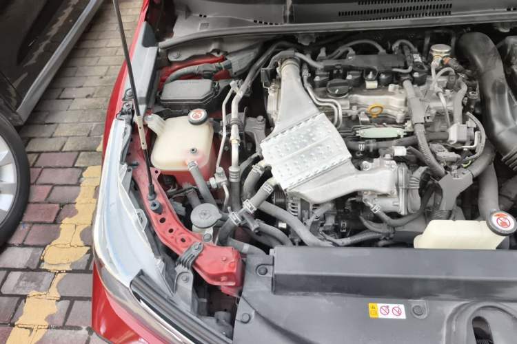 Used Toyota Corolla 2019 1.2T S-CVT GL-i Elite Edition Engine Bay Right