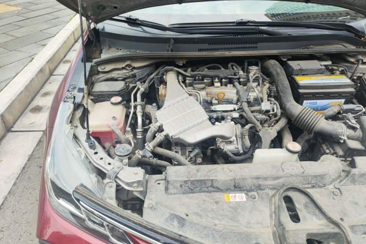 Used Toyota Corolla 2019 1.2T S-CVT GL-i Luxury Edition Engine Bay Right
