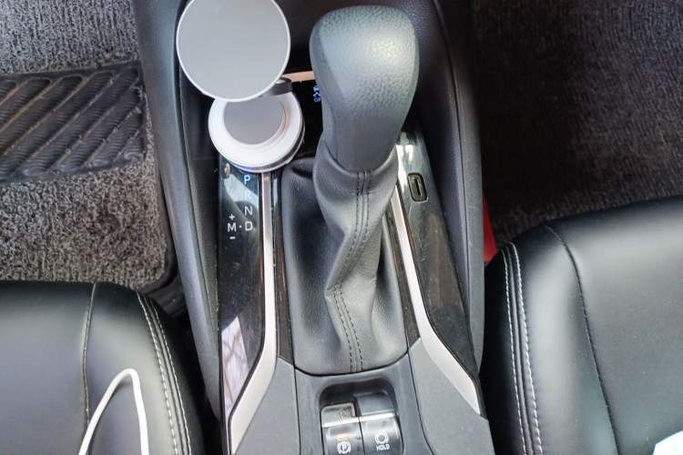 Used Toyota Corolla 2019 1.2T S-CVT GL Pioneer Edition Gear Lever