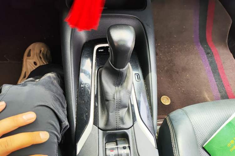 Used Toyota Corolla 2019 1.2T S-CVT GL-i Luxury Edition Gear Lever