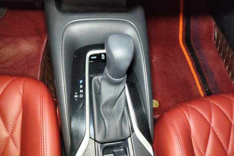 Used Toyota Corolla 2019 1.2T S-CVT GL-i Elite Edition Gear Lever