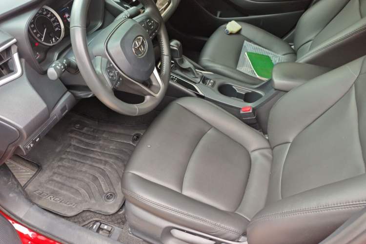 Used Toyota Corolla 2019 1.2T S-CVT Sport Edition Left Front Seat