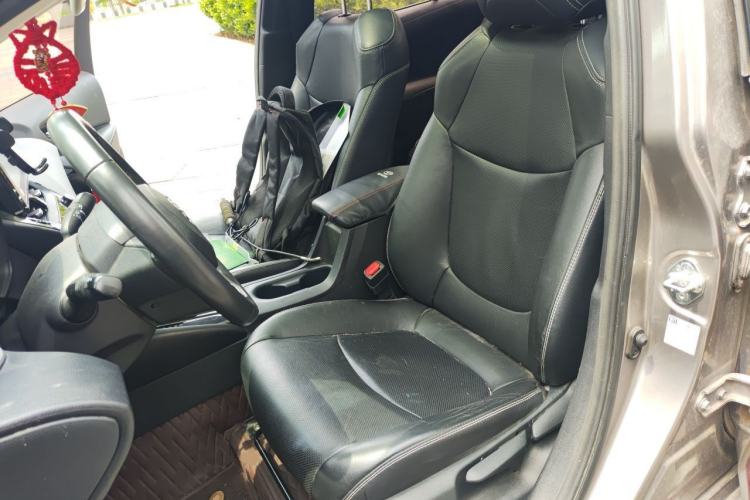 Used Toyota Corolla 2019 1.2T S-CVT GL-i Luxury Edition Left Front Seat