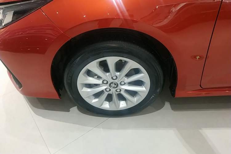 Used Toyota Corolla 2019 1.2T S-CVT GL-i Luxury Edition Left Front Wheel Hub