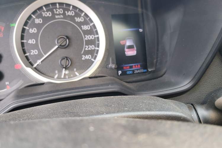 Used Toyota Corolla 2019 1.2T S-CVT GL-i Elite Edition Odometer Close Up