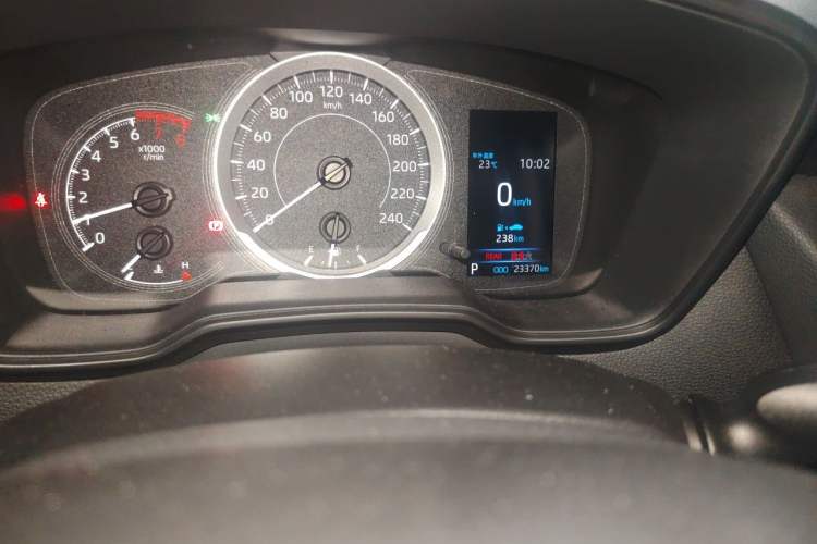 Used Toyota Corolla 2019 1.2T S-CVT GL Pioneer Edition Odometer Close Up