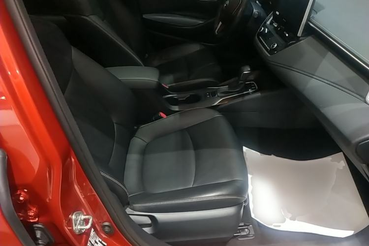 Used Toyota Corolla 2019 1.2T S-CVT GL-i Luxury Edition Right Front Seat