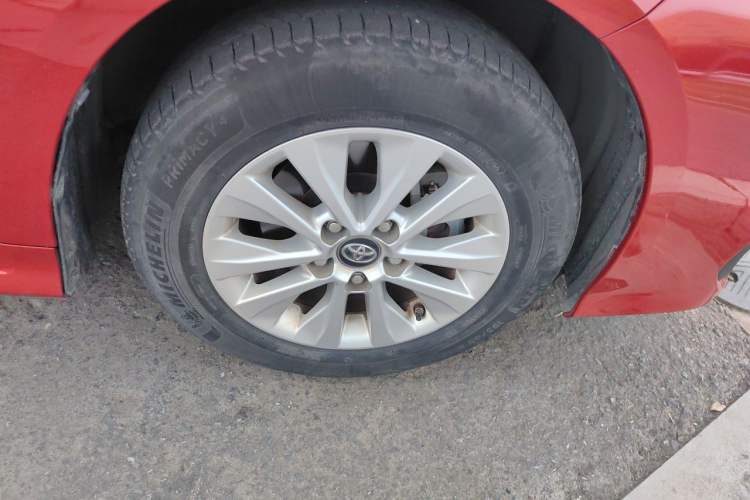 Used Toyota Corolla 2019 1.2T S-CVT GL-i Elite Edition Right Front Wheel Hub