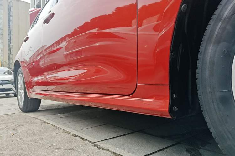 Used Toyota Corolla 2019 1.2T S-CVT GL-i Elite Edition Right Side Sill