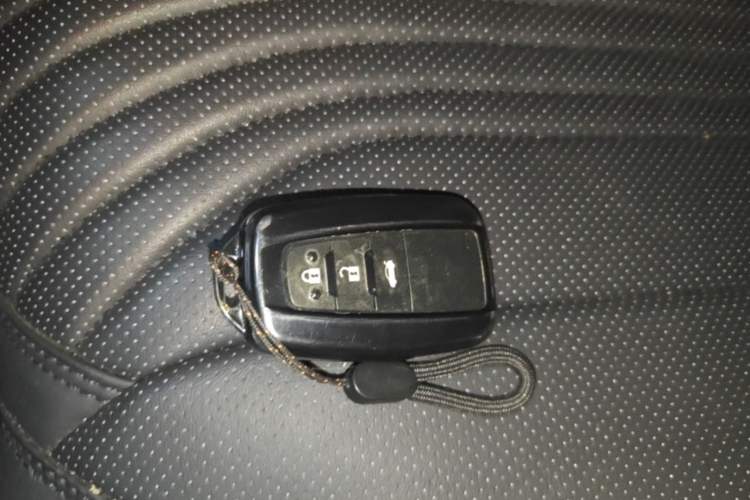 Used Toyota Corolla 2019 1.2T S-CVT GL-i Elite Edition Vehicle Key