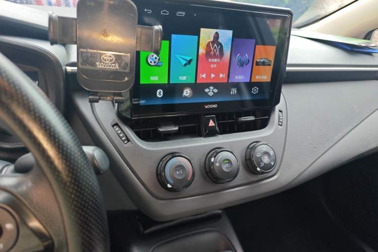 Used Toyota Corolla 2019 1.2T S-CVT GL Pioneer Edition Audio And AC Panel