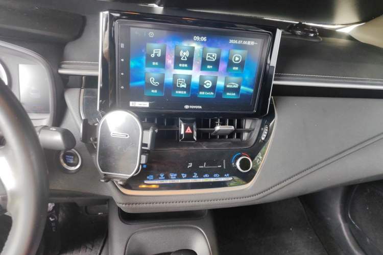 Used Toyota Corolla 2019 1.2T S-CVT GL-i Luxury Edition Audio And AC Panel