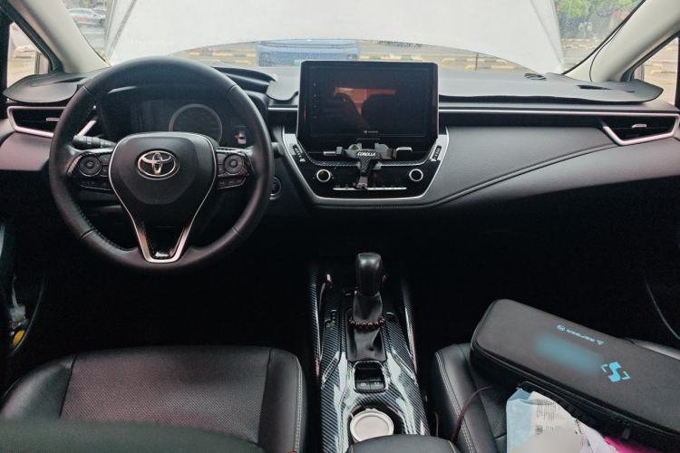 Used Toyota Corolla 2019 1.2T S-CVT GL-i Luxury Edition Center Console