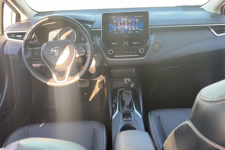 Used Toyota Corolla 2019 1.2T S-CVT GL-i Luxury Edition Center Console