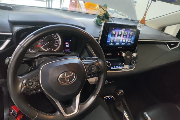 Used Toyota Corolla 2019 1.2T S-CVT Sport Edition Center Console