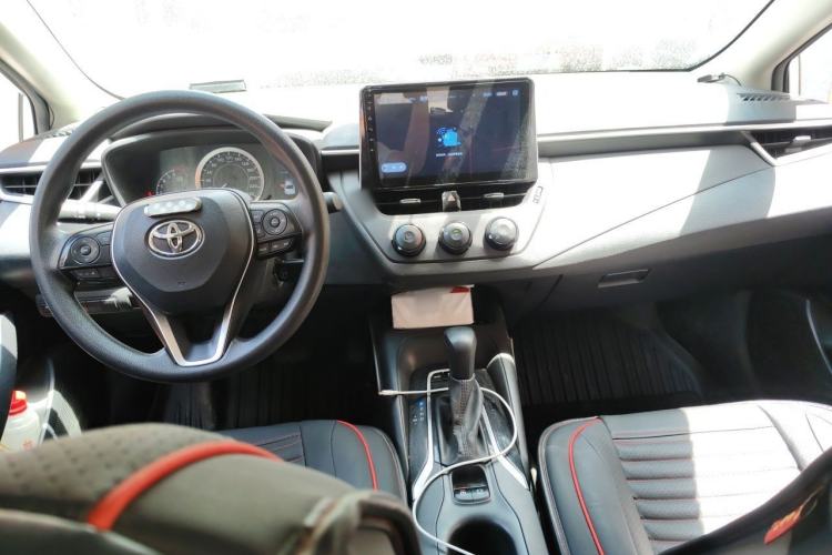 Used Toyota Corolla 2019 1.2T S-CVT GL Pioneer Edition Center Console