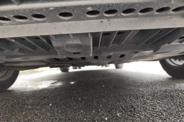Used Toyota Corolla 2019 Dual-Engine 1.8L E-CVT GL-i Pioneer Edition Chassis Front