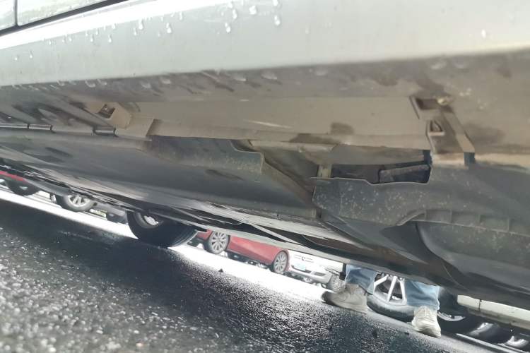 Used Toyota Corolla 2019 Dual-Engine 1.8L E-CVT GL-i Elite Edition Chassis Rear Left