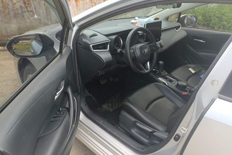 Used Toyota Corolla 2019 1.2T S-CVT GL Pioneer Edition Driver Seat