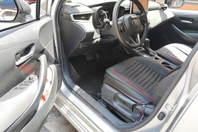 Used Toyota Corolla 2019 1.2T S-CVT GL Pioneer Edition Driver Seat