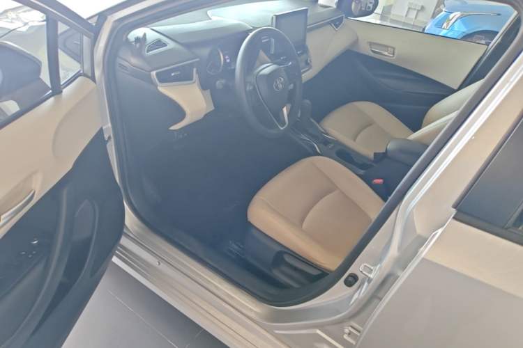 Used Toyota Corolla 2019 1.2T S-CVT GL-i Elite Edition Driver Seat