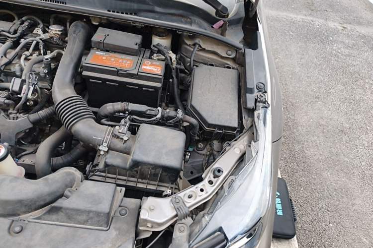 Used Toyota Corolla 2019 1.2T S-CVT GL Pioneer Edition Engine Bay Left