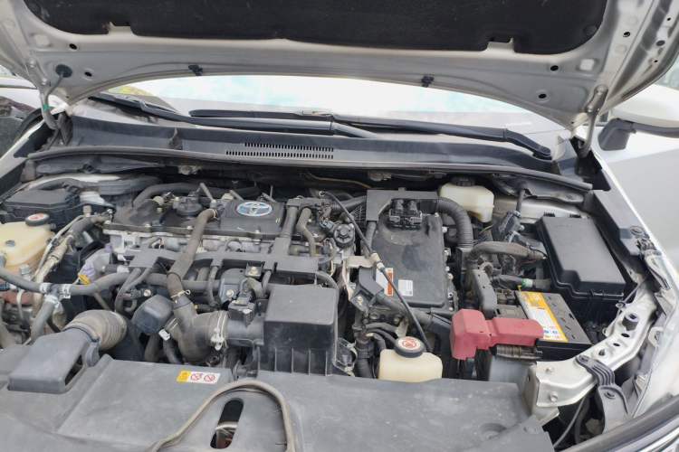 Used Toyota Corolla 2019 Dual-Engine 1.8L E-CVT GL-i Elite Edition Engine Bay Right