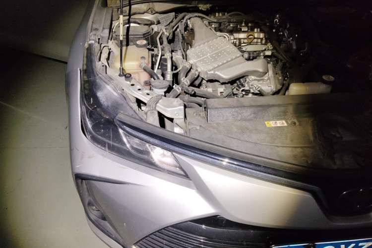 Used Toyota Corolla 2019 1.2T S-CVT GL-i Elite Edition Engine Bay Right