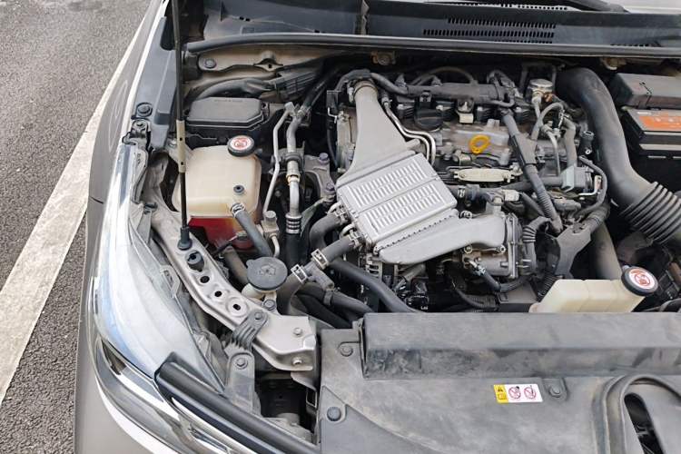 Used Toyota Corolla 2019 1.2T S-CVT GL Pioneer Edition Engine Bay Right