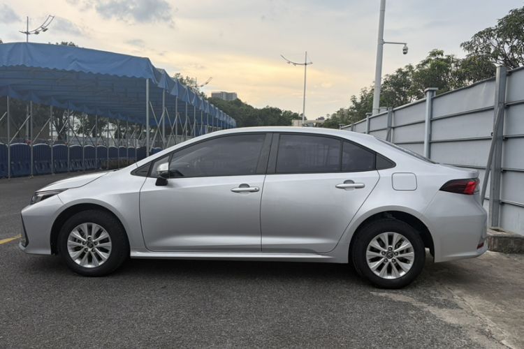 Used Toyota Corolla 2019 1.2T S-CVT GL Pioneer Edition Exterior 9