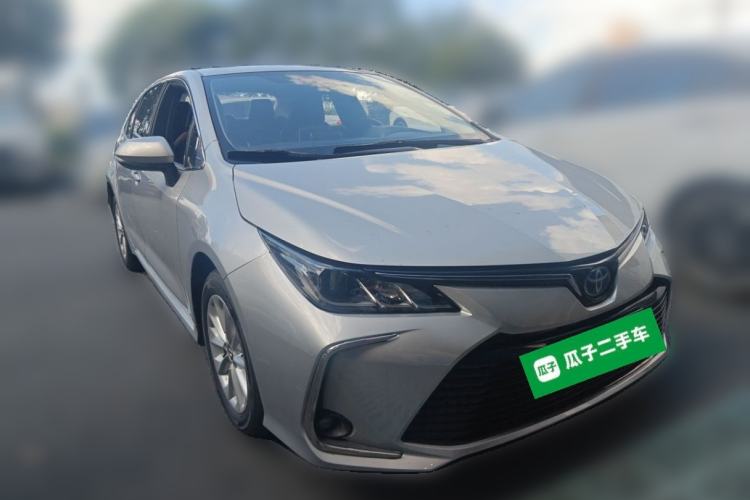 Used Toyota Corolla 2019 Dual-Engine 1.8L E-CVT GL-i Elite Edition Front Right 45 Deg