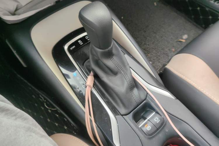 Used Toyota Corolla 2019 1.2T S-CVT GL-i Elite Edition Gear Lever