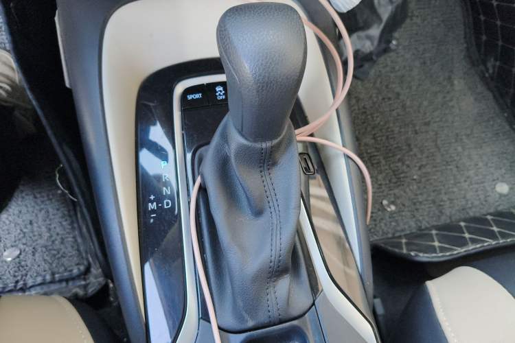 Used Toyota Corolla 2019 1.2T S-CVT GL-i Elite Edition Gear Lever