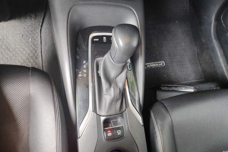 Used Toyota Corolla 2019 1.2T S-CVT GL-i Luxury Edition Gear Lever